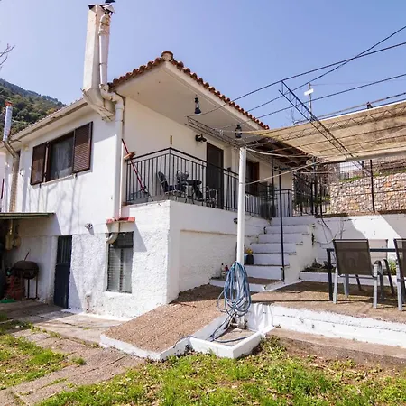 Holiday home Iria's Cosy House, Bbq, Garden, Indoor Fireplace