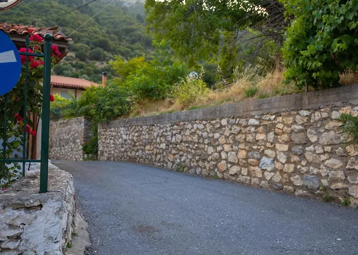 Iria's Cosy Traditional House