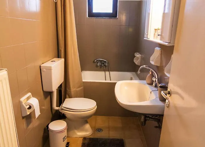 Prázdninový dům Iria's Cosy Traditional House *