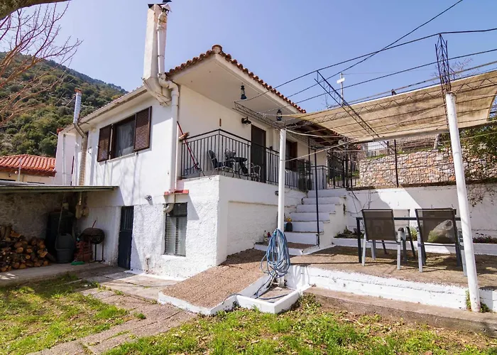 Prázdninový dům Iria's Cosy Traditional House